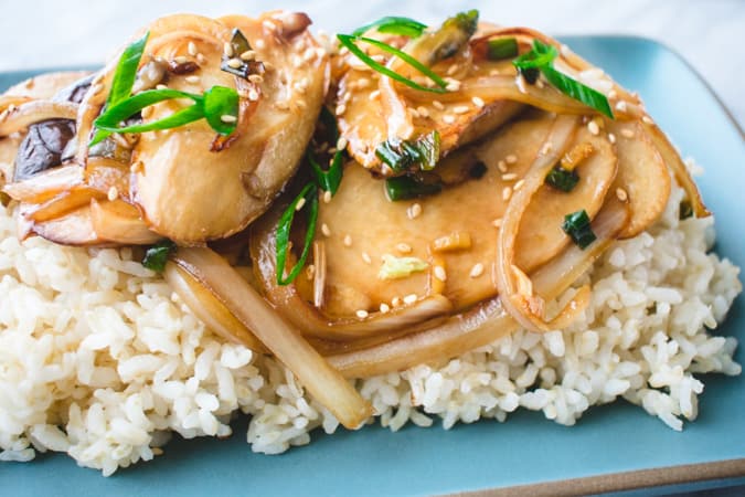 soy sauce glazed mushrooms with green onion